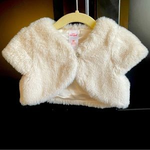 EUC Faux Fur Cap Sleeve Jacket (18mo) Cream